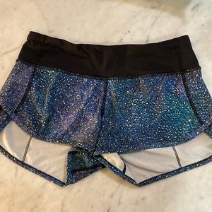 Lululemon Speed up short multi color size 2 2.5 inseam